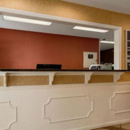 Baymont By Wyndham Greenville Interior foto